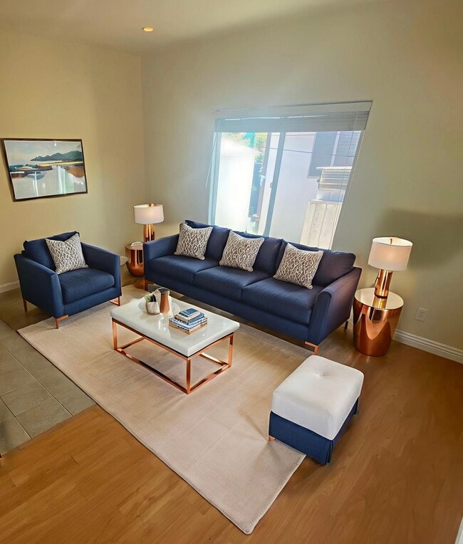 Building Photo - Advent - Three Bedroom House W/ Two Car Ga...
