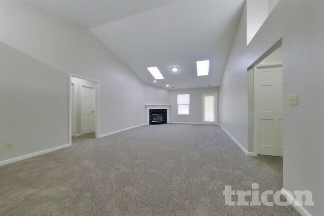 Building Photo - 5706 Nodlehs Ct