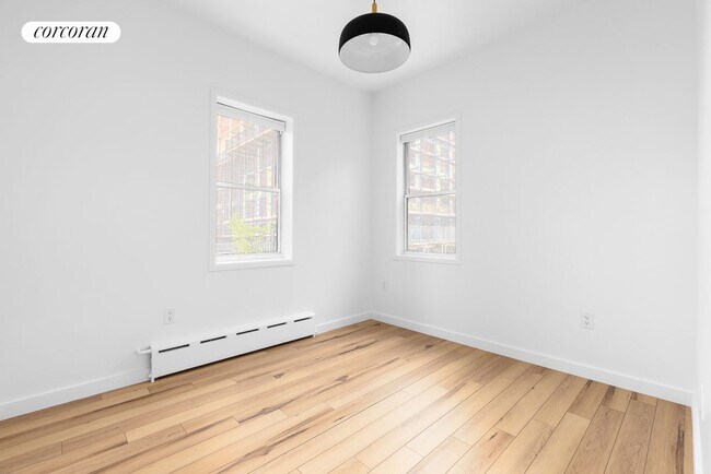 Building Photo - 463 Degraw St