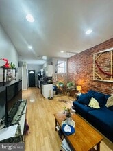 Building Photo - 1524 FONTAIN St