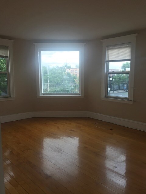Foto del edificio - 178 Brighton Ave