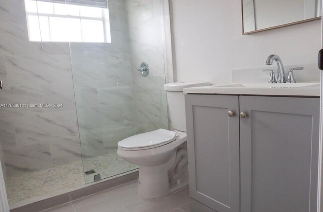 Building Photo - 8052 SW 157th Pl