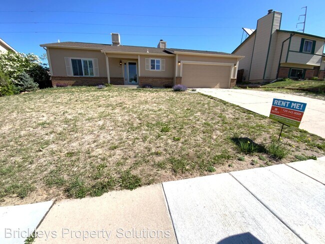 Foto del edificio - 3 br, 2 bath House - 2110 Whitehorn Dr N