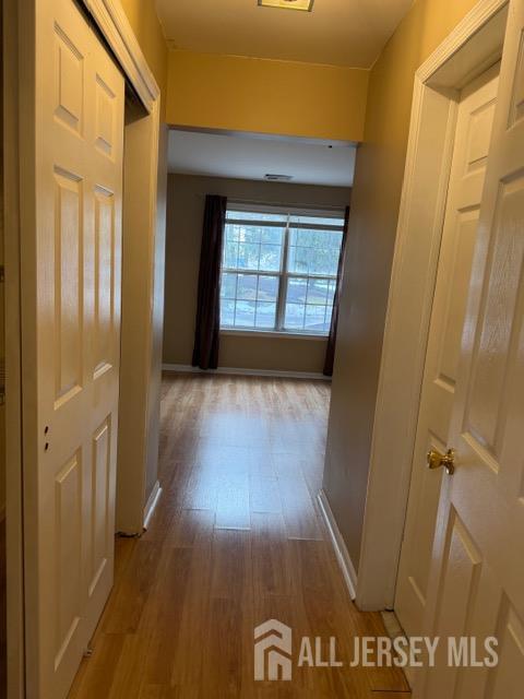 Foto del edificio - 513 Waterford Dr