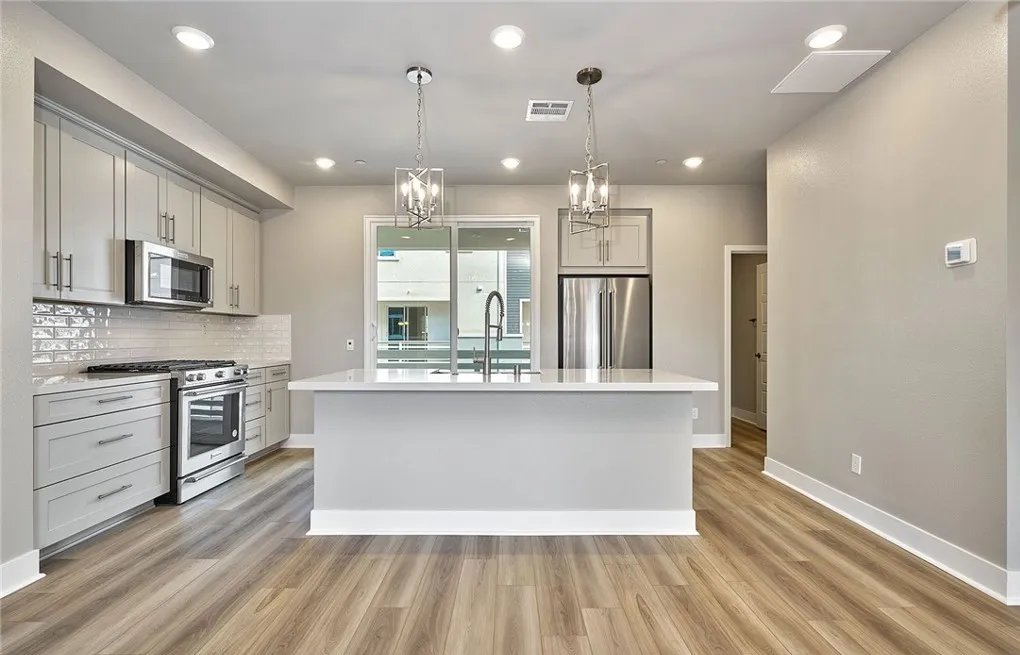 Kitchen / Grand Room - 1442 Sea Ln