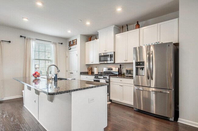 Foto del edificio - 771 Rockwell Ln