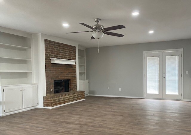 Foto del edificio - 10047 S Fairview Dr