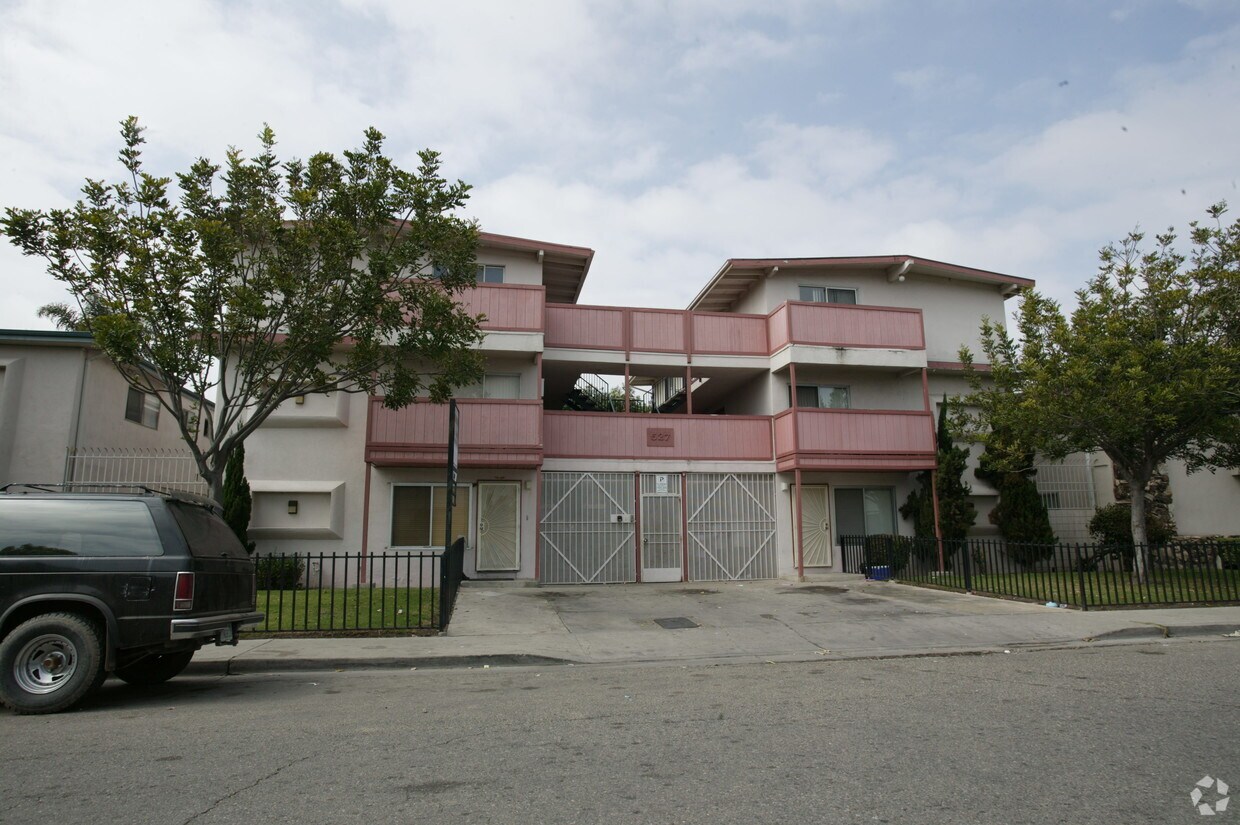 Foto del edificio - 551 W Cuesta Del Mar Dr