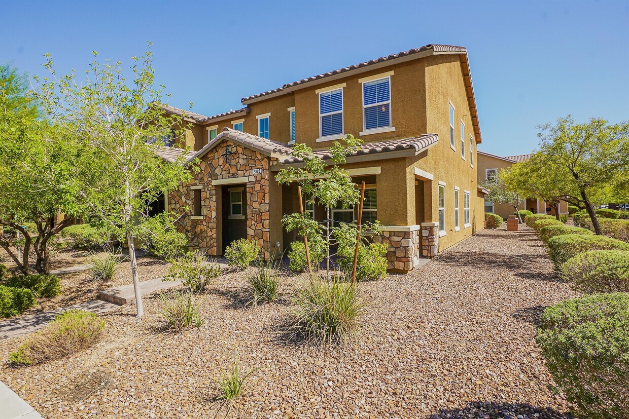 2398 Via Firenze, Henderson, NV 89044 - Townhome Rentals in Henderson