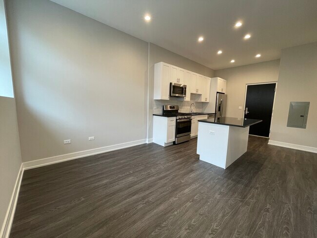 Foto del edificio - 1730 W Greenleaf Ave