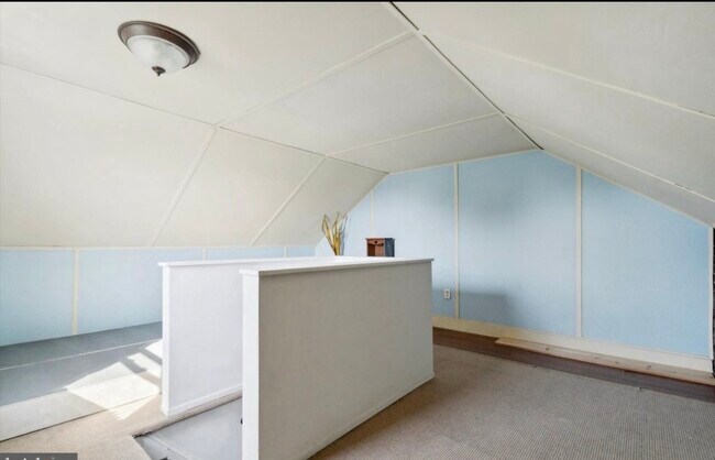 Building Photo - 117 Karrs Ln