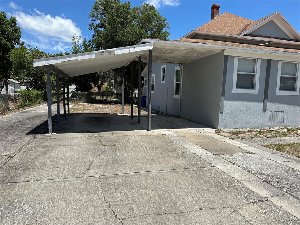 Primary Photo - 707 Ave B SW