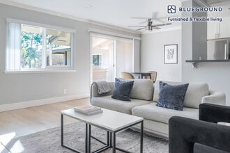 Building Photo - 848 Jordan Ave