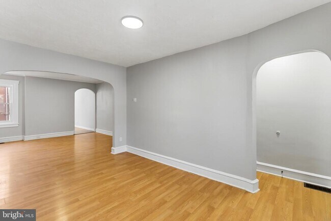 Foto del edificio - 71 Amboy Ave