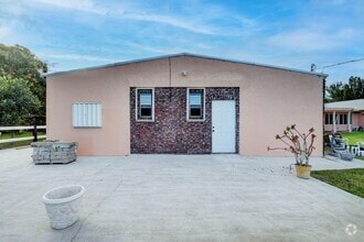 Building Photo - 5470 Colbright Rd