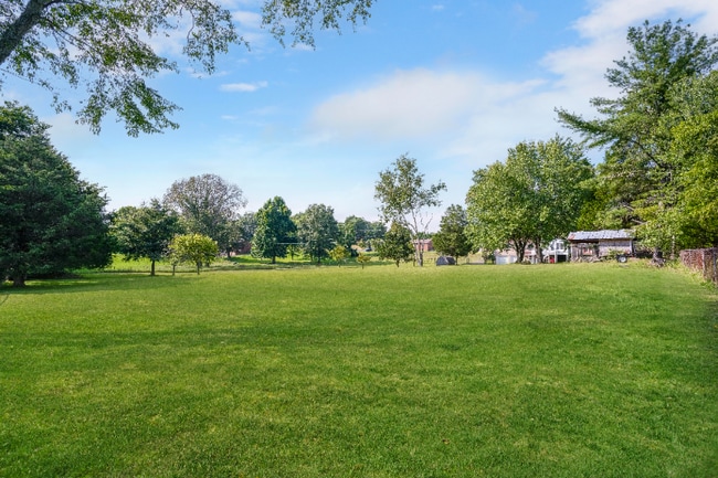 Foto del edificio - 634 Pollard Rd