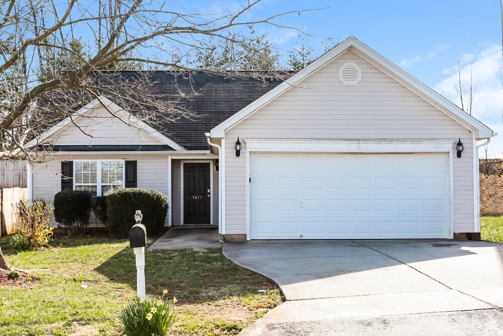 Foto principal - 3615 Sherbourne Ln