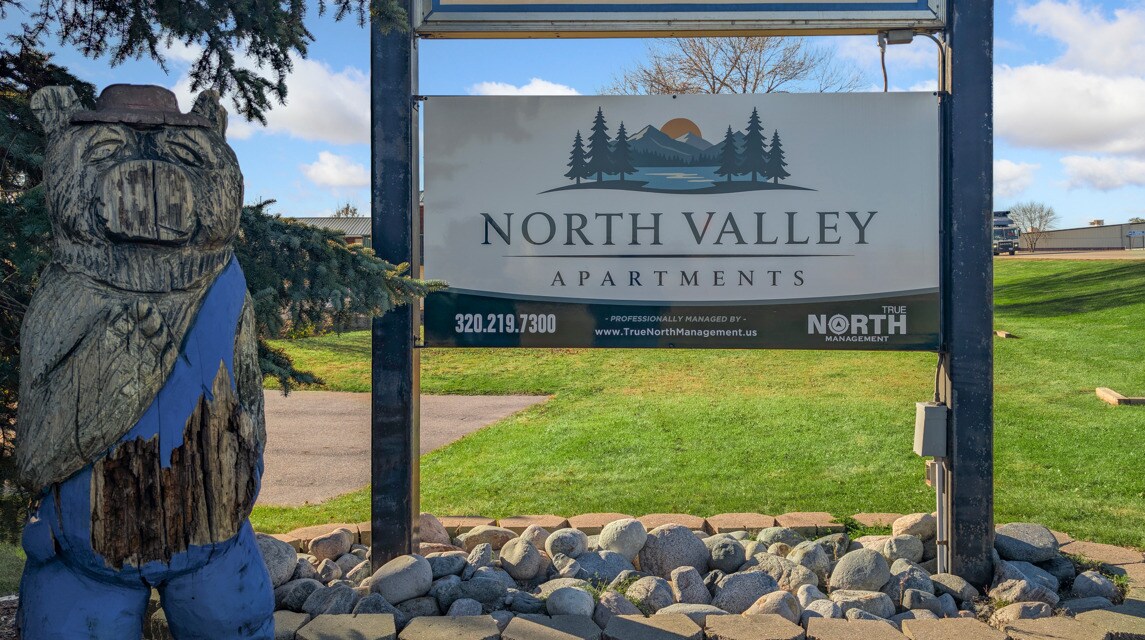 Foto principal - North Valley Apartments