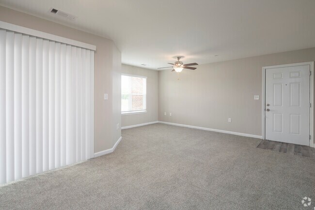 1HAB, 1BA - 820 ft² - Elevate 5050