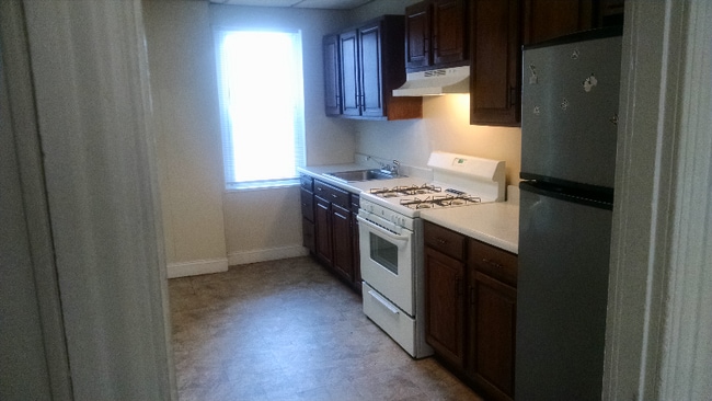 Photo - 770 Kohn St Townhome