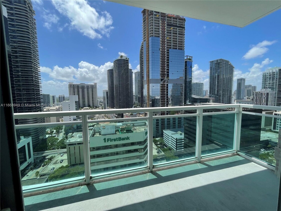 Foto principal - 951 Brickell Ave