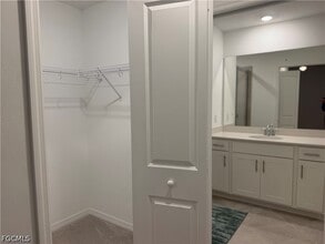 Building Photo - 18421 Copperhead Dr
