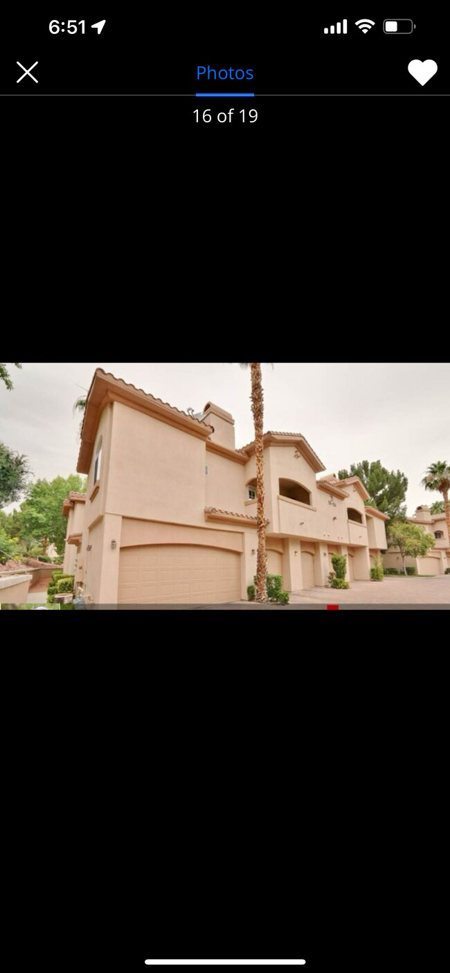 Foto del edificio - 2050 W Warm Springs Rd