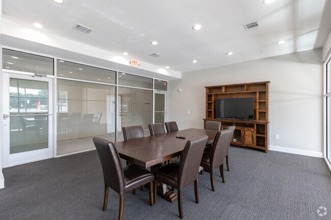 Conference room - Pines at Frazier