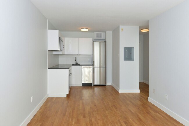 Photo du bâtiment - 800 Richmond St W