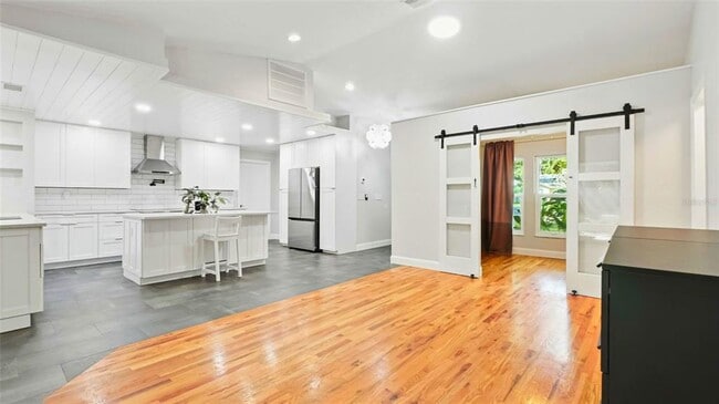 Building Photo - 5406 Swallow Dr