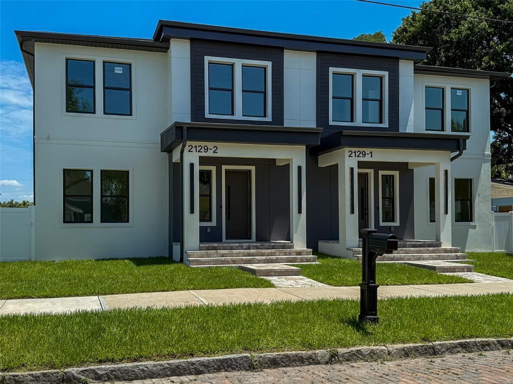 Foto principal - 2129 W Pine St
