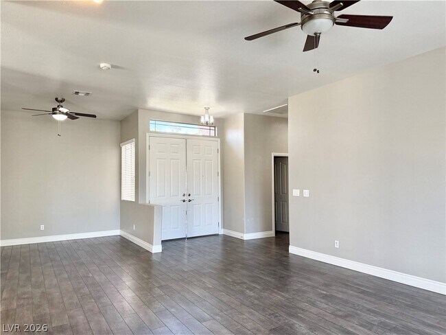 Foto del edificio - 2752 Glen Port St
