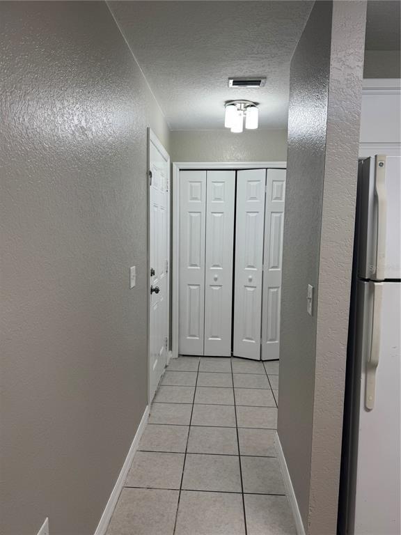 Building Photo - 1013 Fox Lake Dr