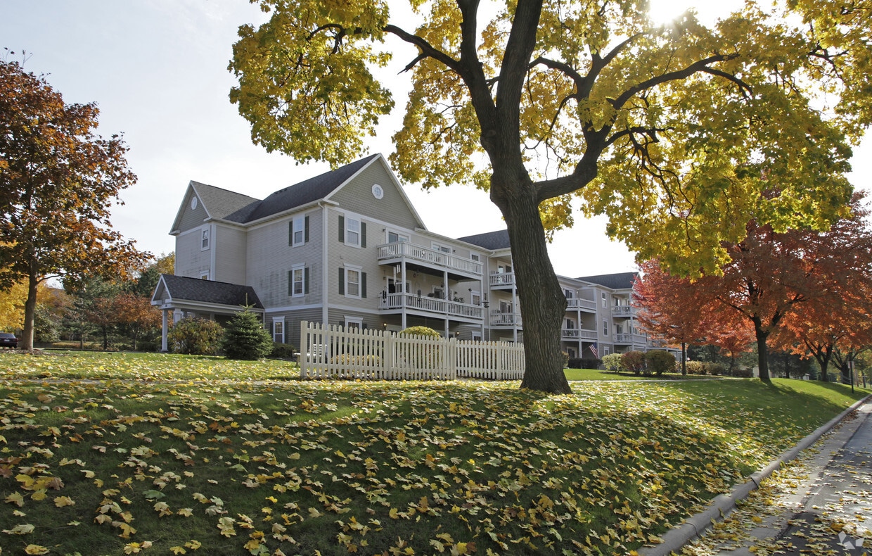 Parkside VillageDelavan Apartments in Delavan, WI