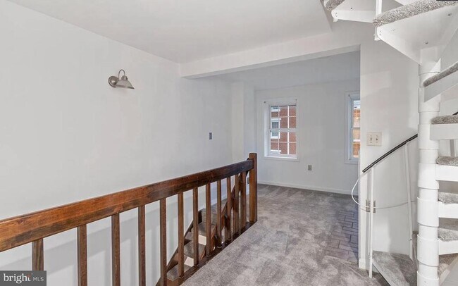 Foto del edificio - 36 E Wheeling St