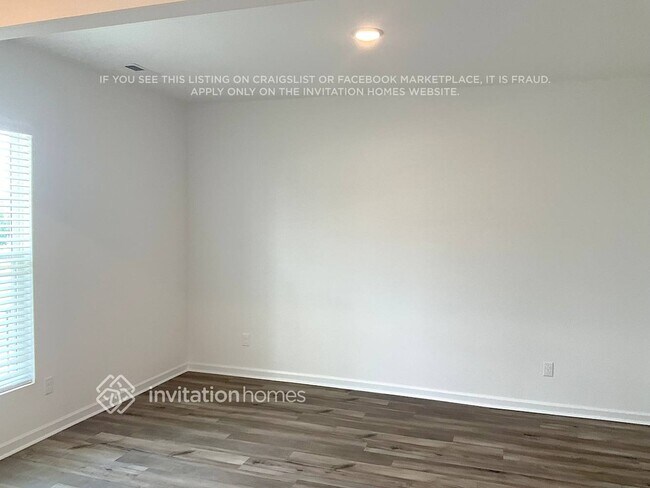 Foto del edificio - 3816 Lantern Ln