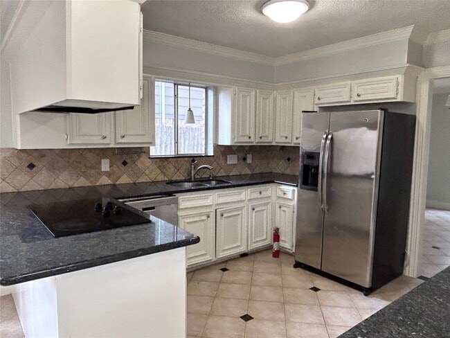 Foto del edificio - 706 Houghton Rd