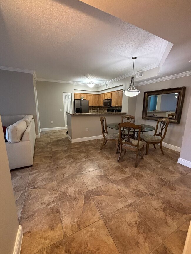 Foto del edificio - 1205 Reserve Way