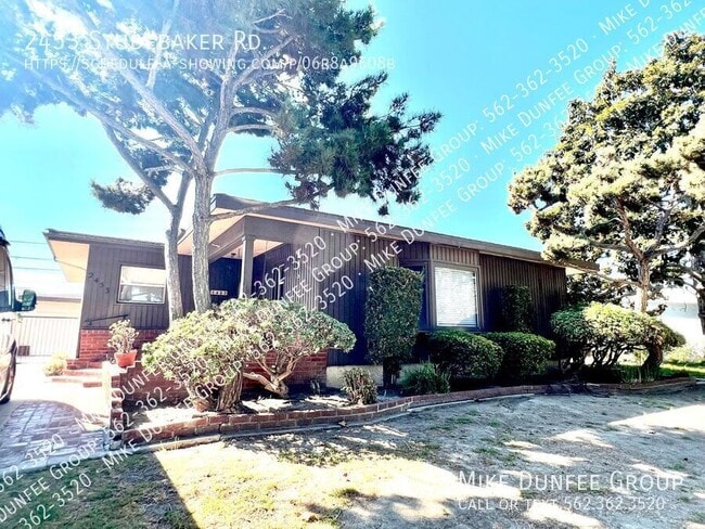 Foto del edificio - 2453 N Studebaker Rd