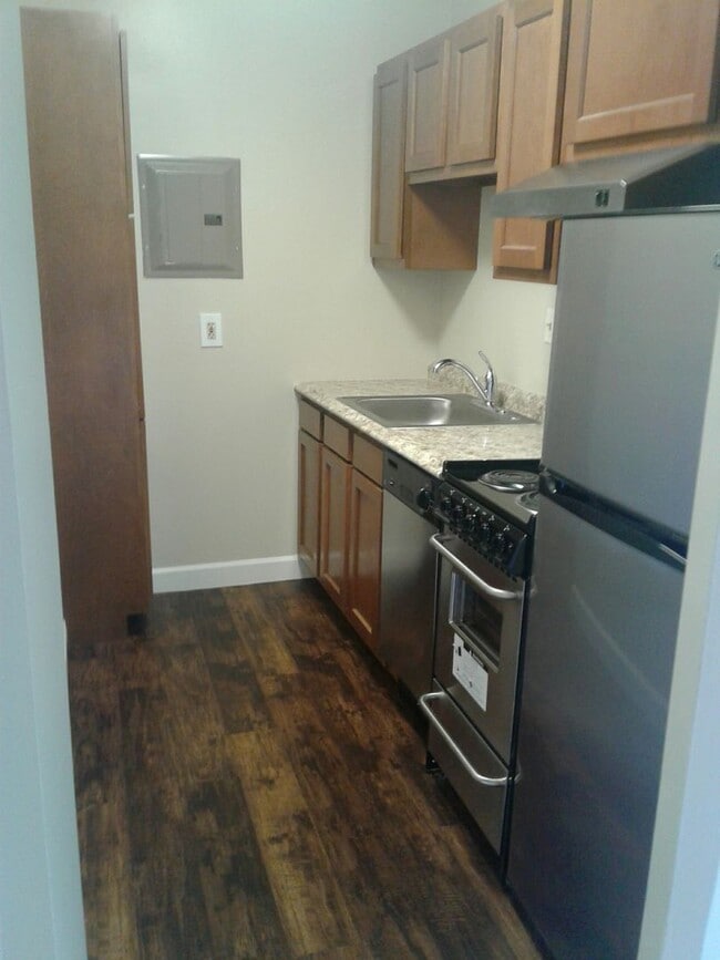 Interior Photo - Garfield Tower Apartments