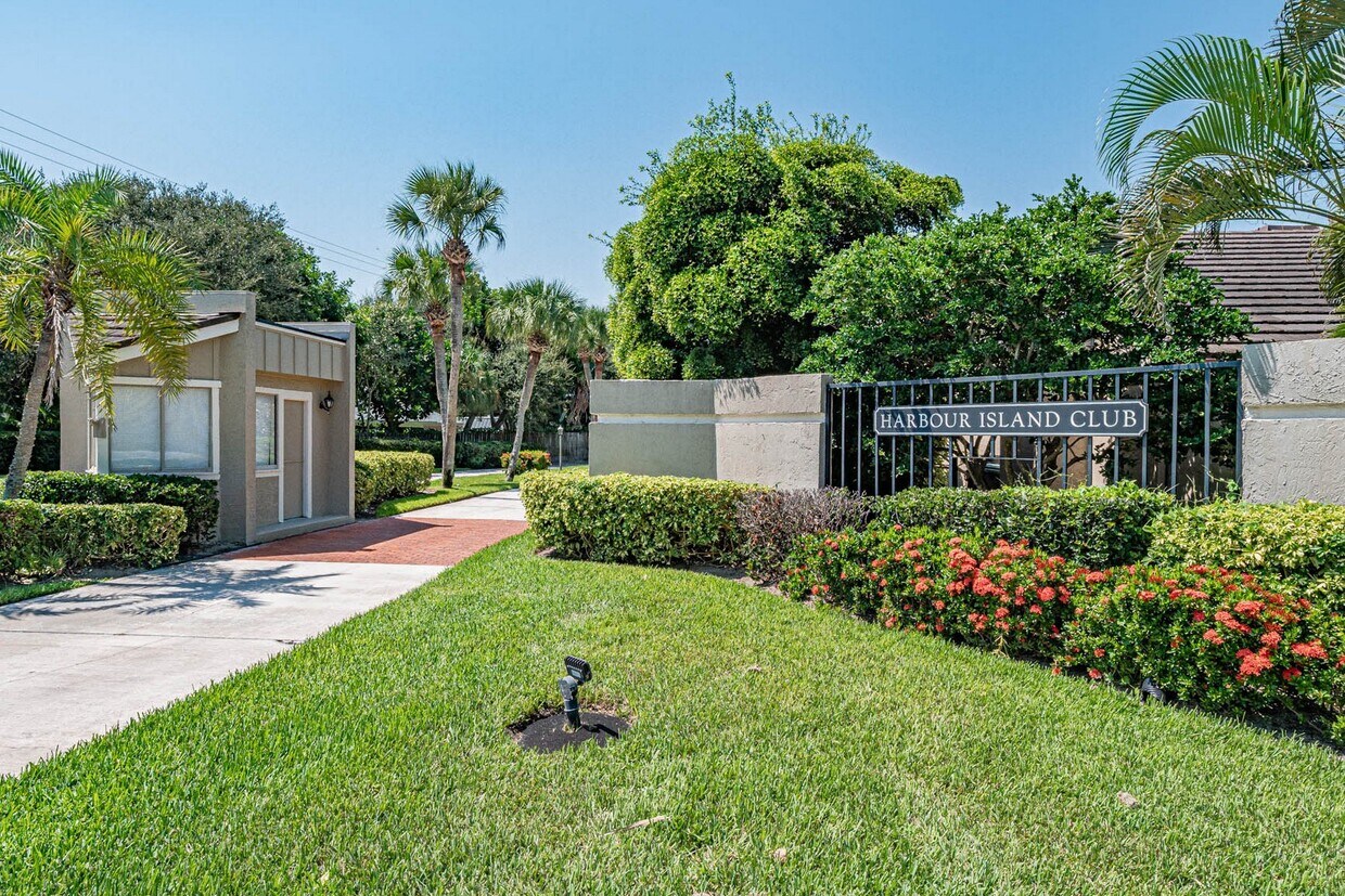 5101 Florida A1A, Indian River Shores, FL 32963 House Rental in