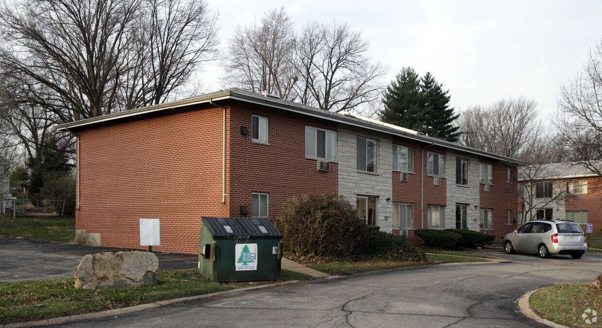 Building Photo - 8407 General Grant Ln
