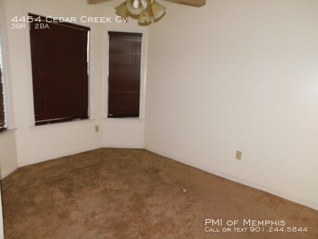 Foto del edificio - 4454 Ceder Creek Cove