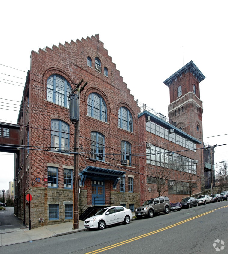 52 Webster Ave, New Rochelle, NY 10801 Apartments in New Rochelle, NY