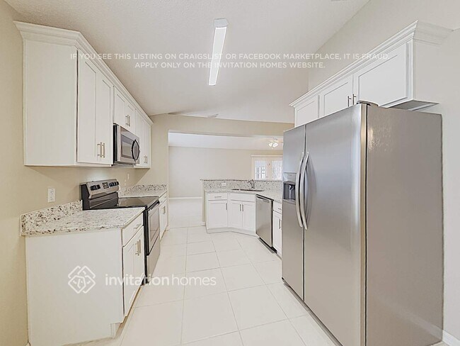 Foto del edificio - 110 Pine Isle Dr