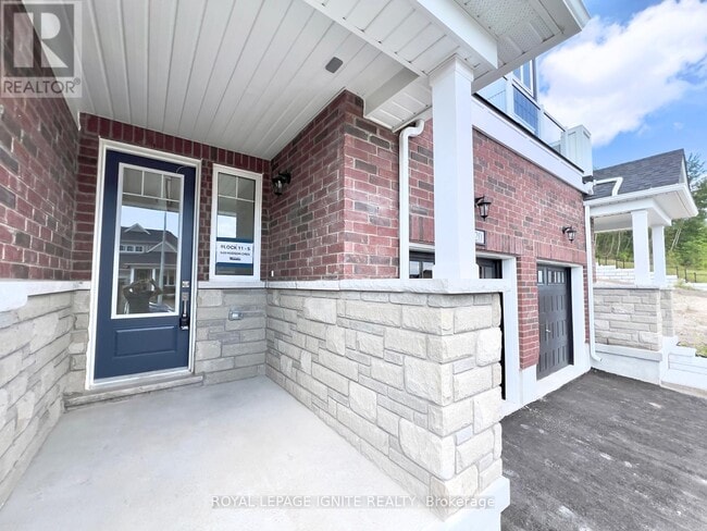 Building Photo - 520 Hudson Cres