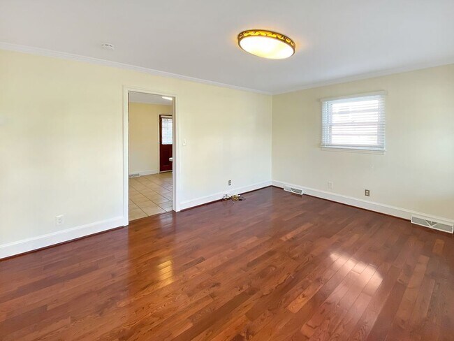 Foto del edificio - 2314 Heywood Ave