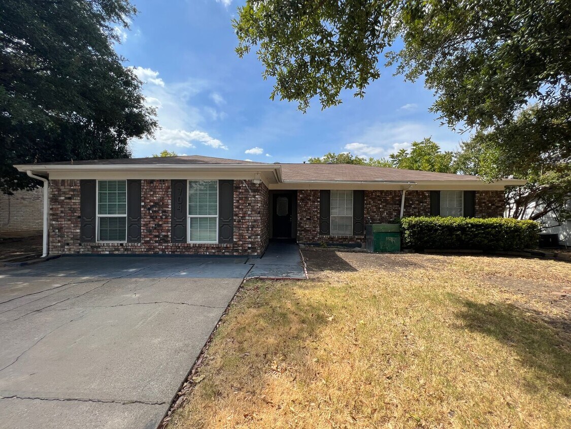 Primary Photo - "Burleson Texas Homes for Rent"