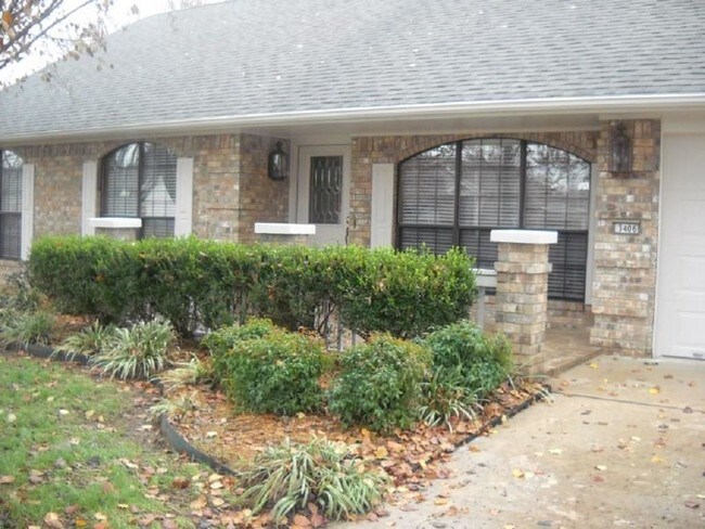 Foto del edificio - 3406 W Hemlock St