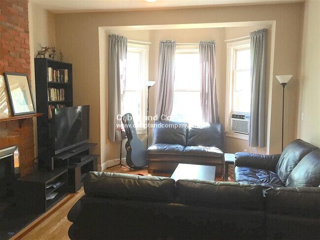 Building Photo - 65 Berkeley St